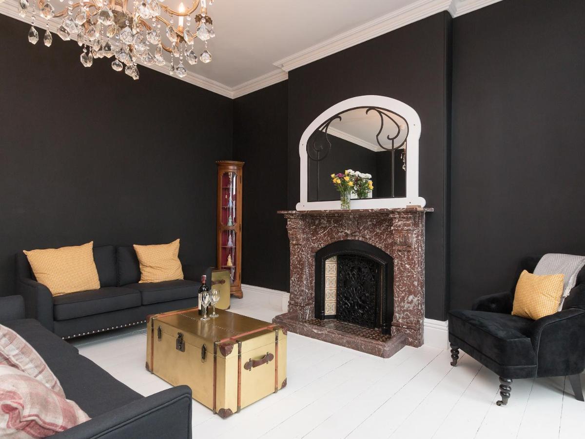 Вилла Pendine Manor Экстерьер фото