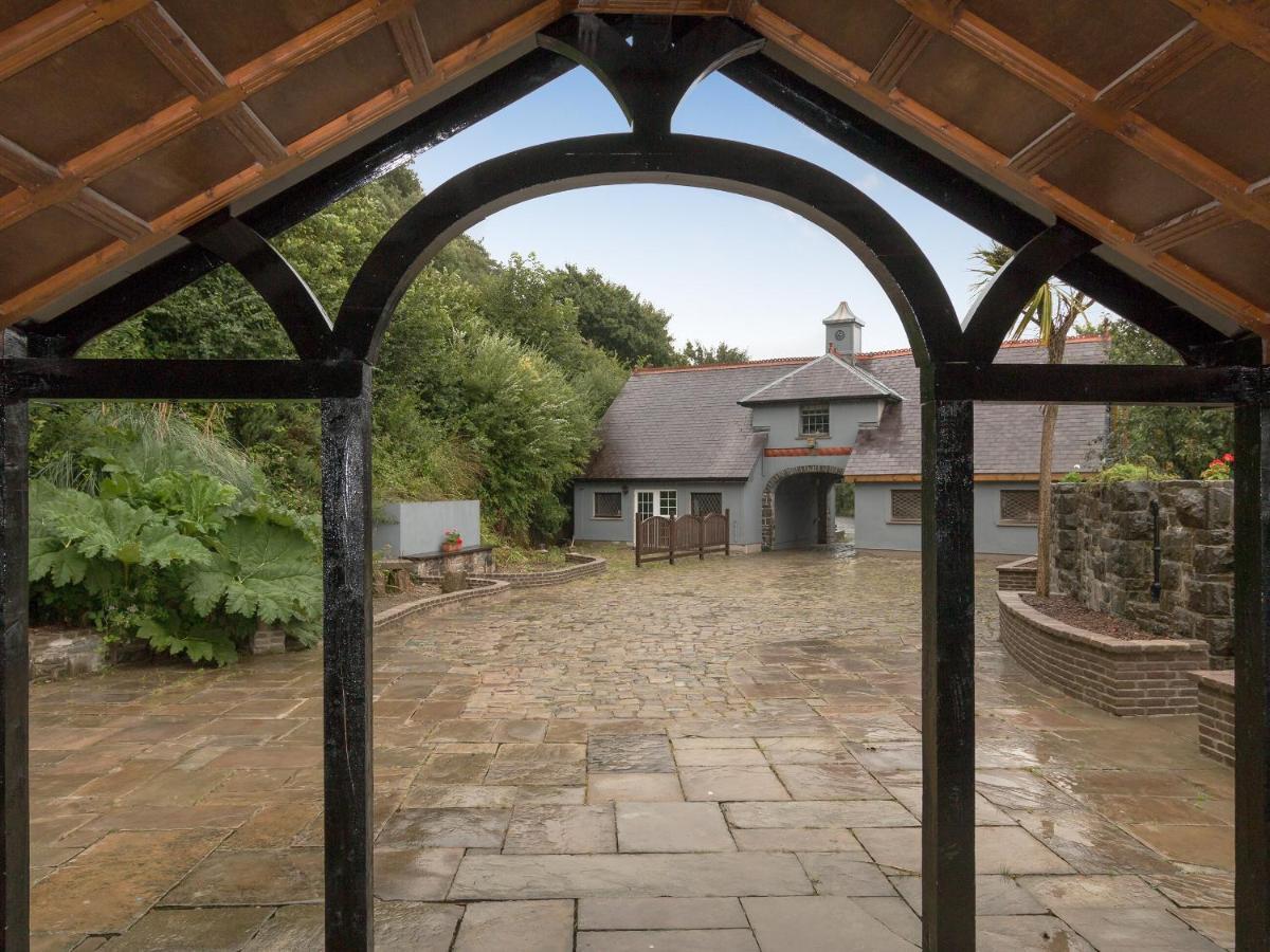 Вилла Pendine Manor Экстерьер фото